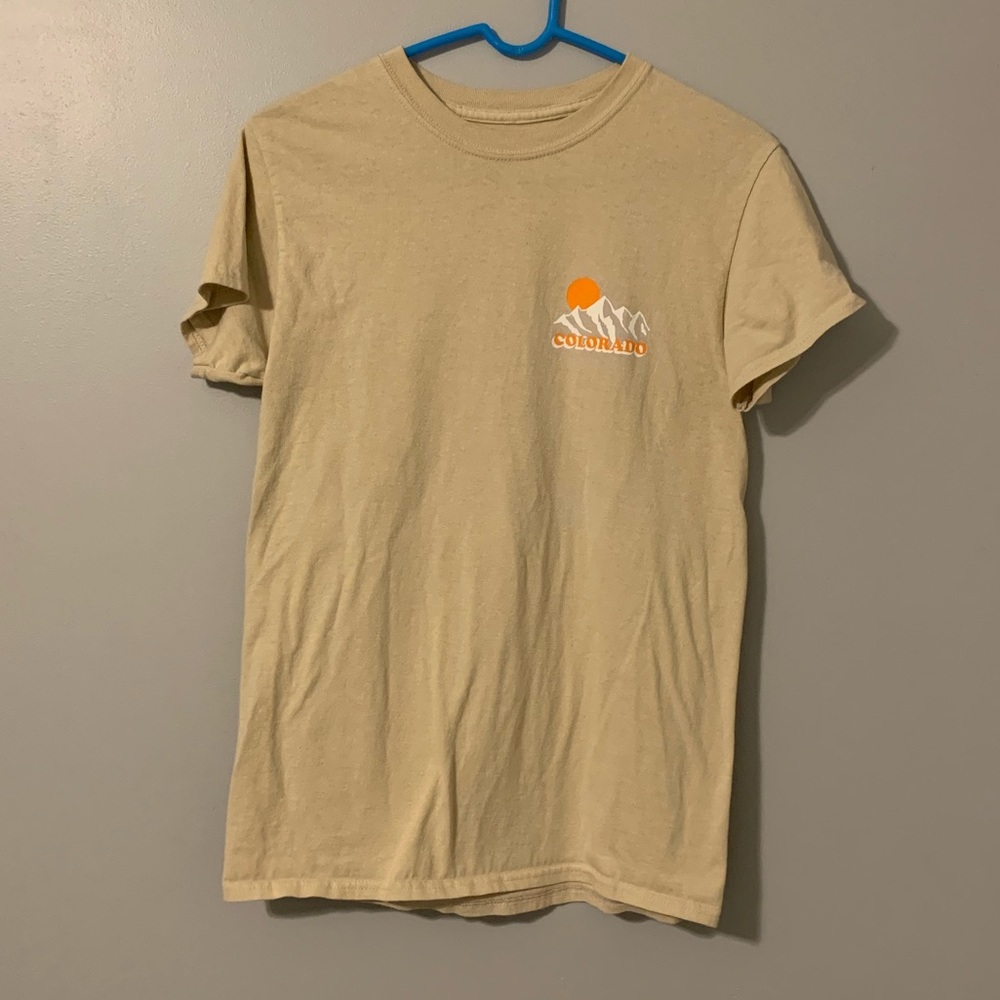 Beige Colorado shirt size small